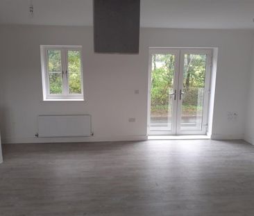 2 bedroom house to rent - Photo 1