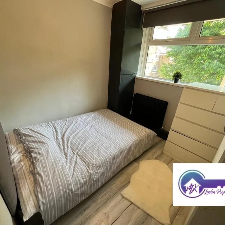 3 Bedroom Flat To Rent - Photo 1