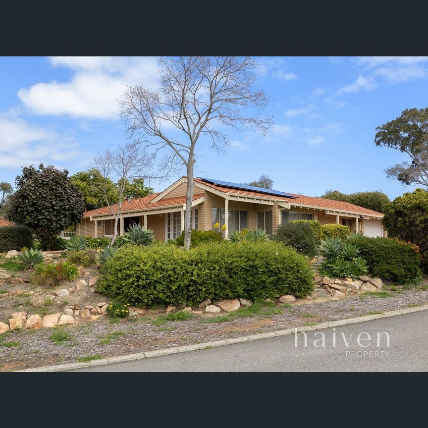 16 Traverse Road, Mullaloo, WA 6027 - Photo 1