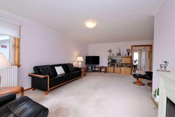 Cairnlee Avenue East, Cults, Aberdeen, AB15 - Photo 1