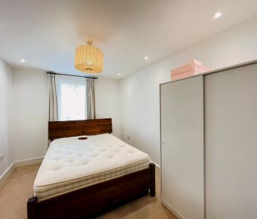 2 Bedroom 2 Bathroom roomA - Photo 6