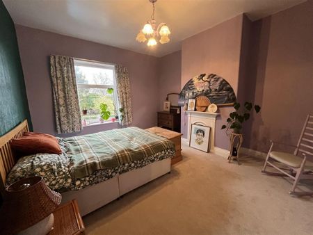 3 bedroom terraced house to rent - Photo 5