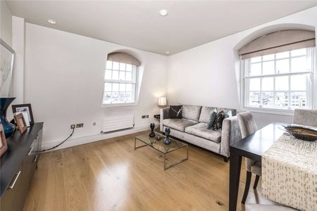 Well presented Mayfair two bedroom apartment close to Old Bond Street - Photo 2
