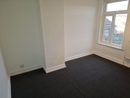 Donnington Street, Grimsby - Photo 4