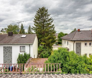 Helle, möblierte Dachgeschosswohnung in Moosach - Foto 6