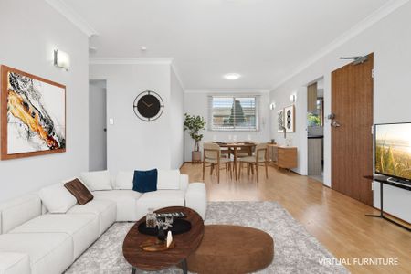 Top Floor Apartment Enjoying Coastal Living - Photo 2