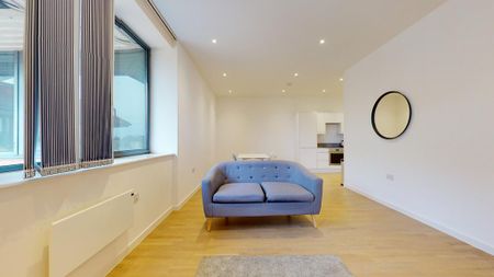 1 bedroom flat to rent - Photo 2