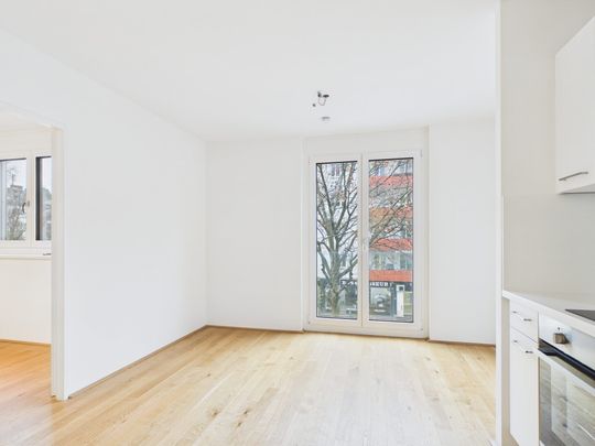 PKW-Stellplatz inkludiert! | 2 Zimmer-Wohnung im 2. OG mit Lift | ab sofort verfügbar - Photo 1