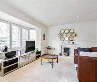 2 bedroom detached house to rent - Photo 3