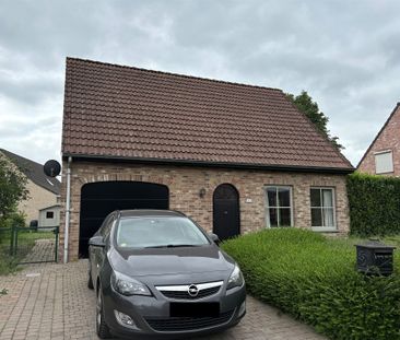 Karaktervolle woning met 3 slaapkamers te huur - Photo 1