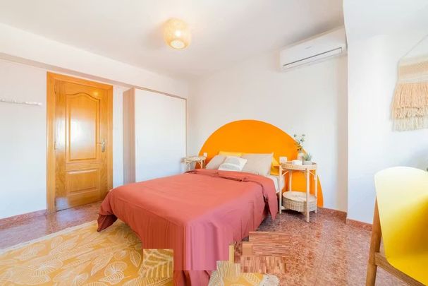 Carrer Pere Cabanes, Valencia, Valencian Community 46019 - Foto 1