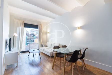 Apartment for rent in Gràcia - Photo 2