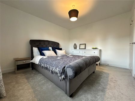 32, Falling Foss Way, Bramhope, LS16 9FP - Photo 5