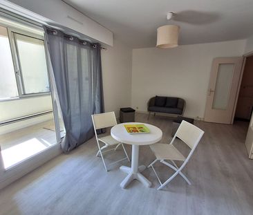 Location Appartement 2 pièces 53m² - Photo 1