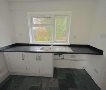 4 bedroom detached house to rent - Photo 1