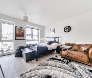 Studio to rent - Photo 6