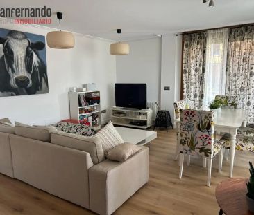 Casa o chalet de alquiler en Barrio Barrio de Los Vispieres, Santil... - Foto 1
