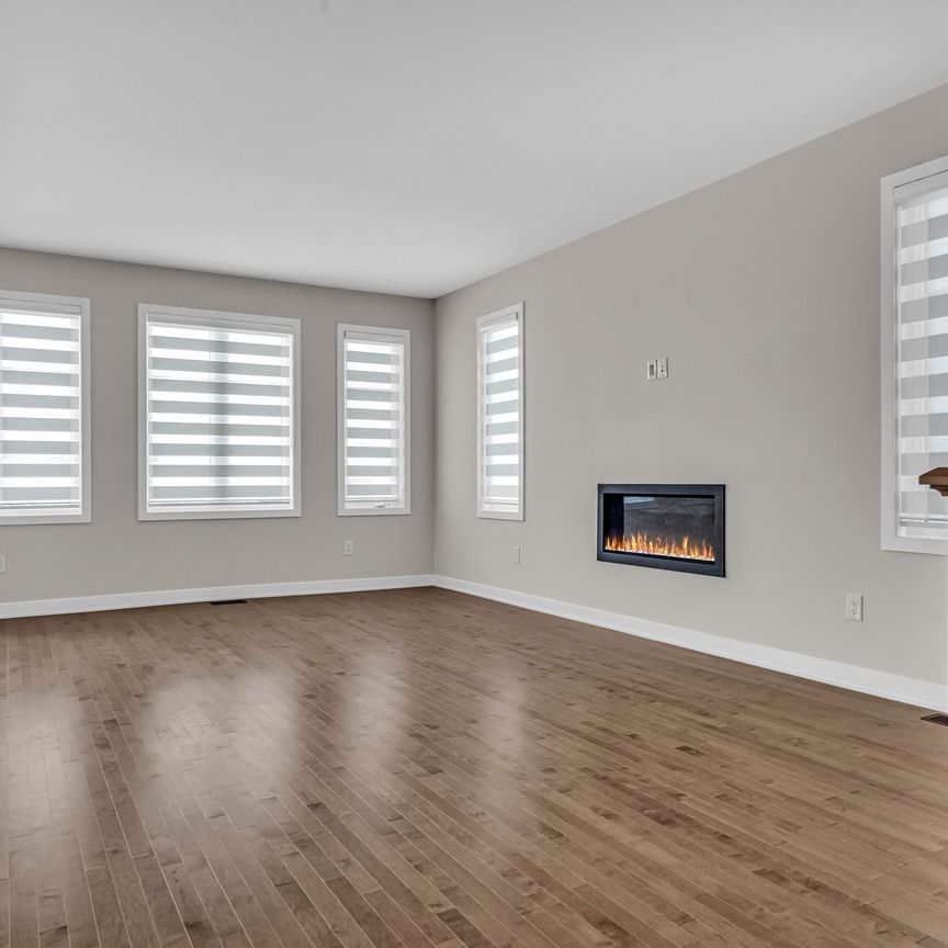 For Lease - 505 OLDENBURG Avenue, Stittsville - Munster - Richmond, Ontario - Photo 1