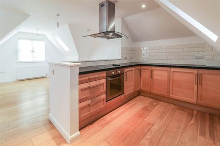 34 Mill Hill, Newmarket - Photo 3