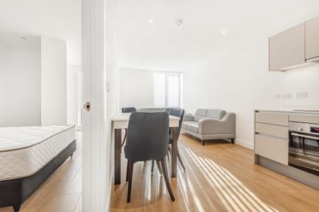 1 bedroom apartment to rent - Photo 2