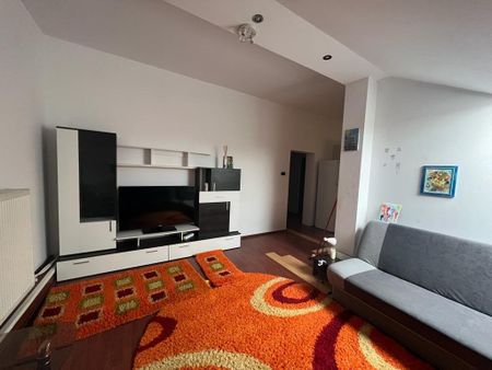 Inchiriez casa 8 camere zona Intim - ID : RH-42218-property - Fotografie 2