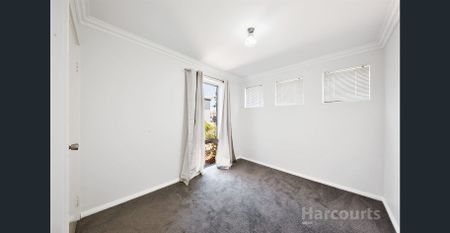 This stunning family home has it all! - Photo 3