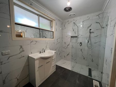 19 St James Road, Rosanna VIC 3084 - Photo 3