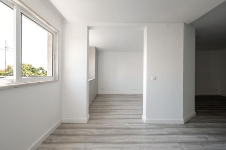 1 Bedroom Apartment, Monte Estoril, Cascais - Photo 5