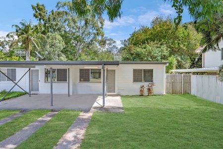 2/68 Coates Street, Mount Louisa, Mount Louisa. - Photo 3