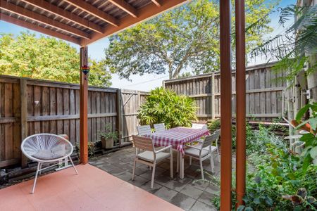 9/130 Hamilton Road, Moorooka QLD 4105 - Townhouse For Rent | Domain - Photo 3