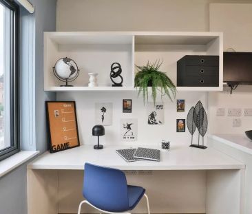 Platinum Studio - Photo 6