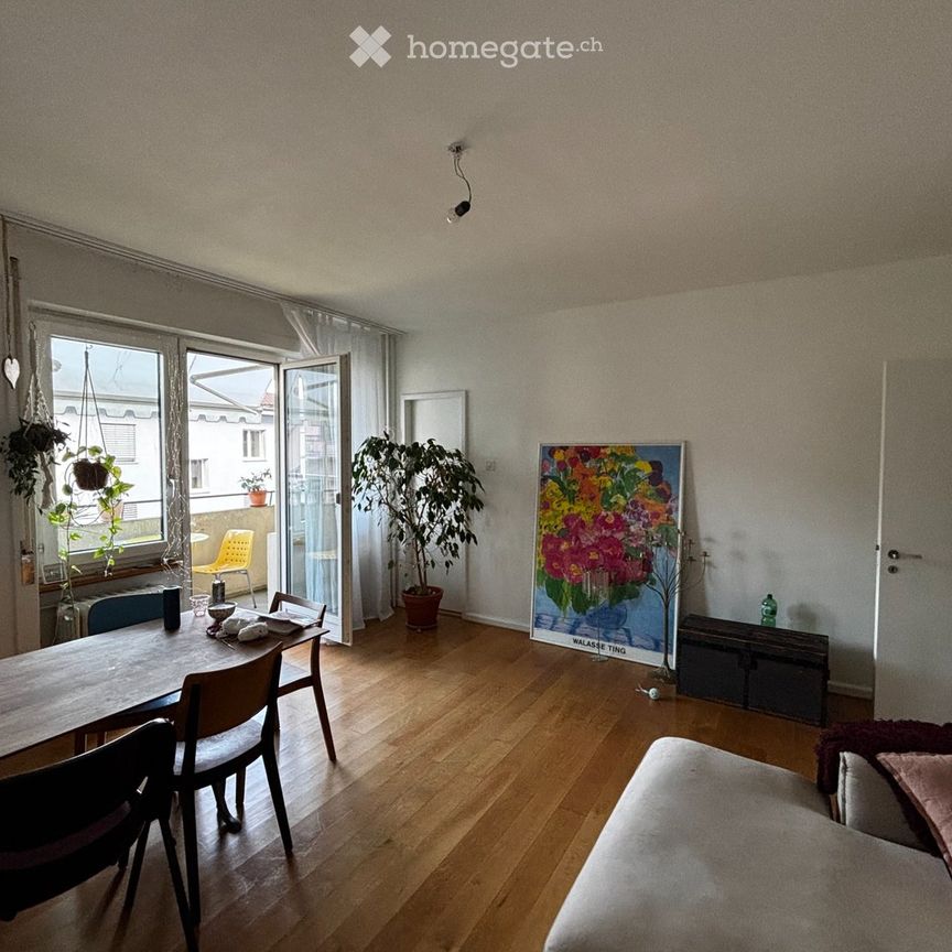 Grosszügige 3.5-Zimmer-Wohnung an zentraler Lage in Luzern - Foto 1