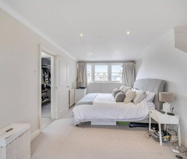 4 bedroom terraced house to rent - Photo 2