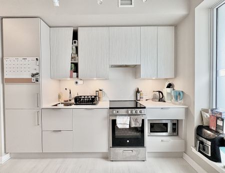For Lease - 3900 Confederation Parkway Unit# 213, Mississauga, Ontario - Photo 5