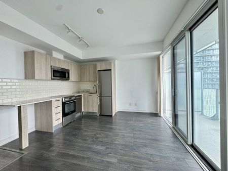 For Lease - 42 Charles Street Unit# 3705, Toronto, Ontario - Photo 4