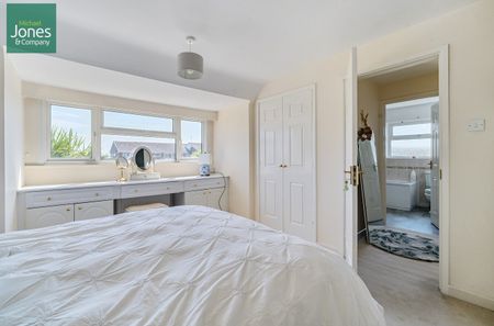 3 bedroom detached house to rent - Photo 4