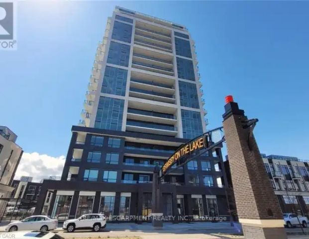 1212 - 385 WINSTON ROAD | 1212 - 385 WINSTON ROAD, Grimsby - Photo 1