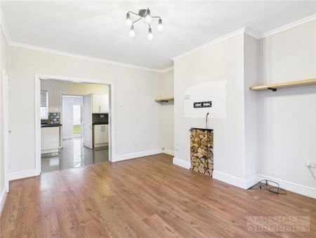 3 bedroom terraced house to rent - Photo 2