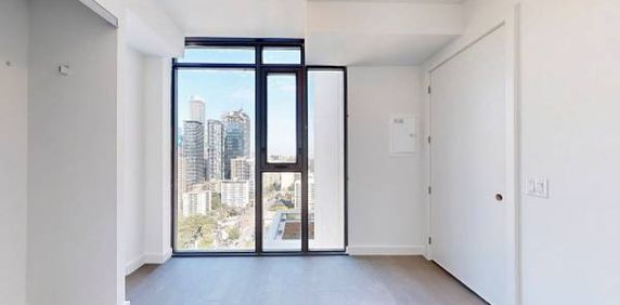 Toronto Unfurnished Condo Rental – Modern 1 Bed, 1 Bath, Balcony - Photo 2