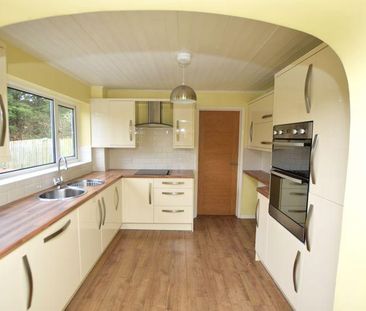 3 bedroom property to rent - Photo 6