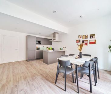 3 bedroom apartment to rent - Photo 2