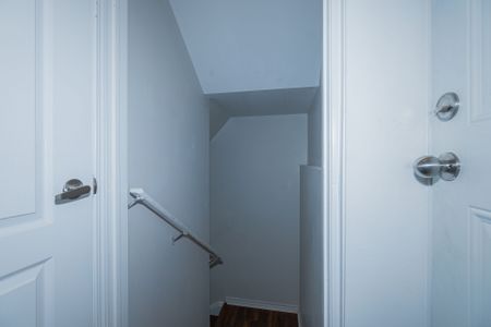 For Lease - 53 Cisco Drive, Whitby, Ontario - Photo 2