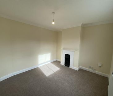 4 bedroom detached house to rent - Photo 6