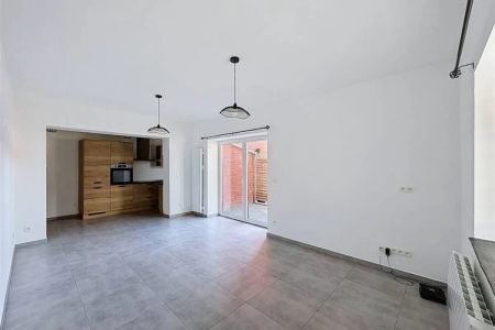 Residence for rent, Anderlues - Photo 4