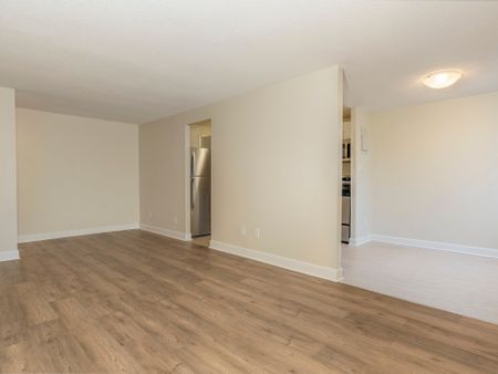 11th Avenue Apartments - Photo 2