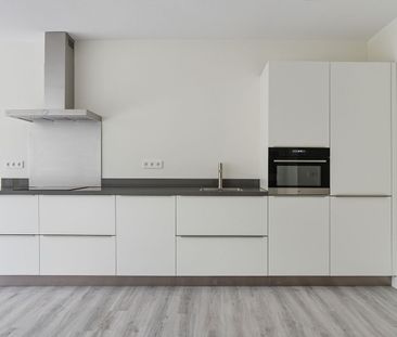 Appartement te huur: Stationsstraat 60 3161 KP Rhoon - Photo 6