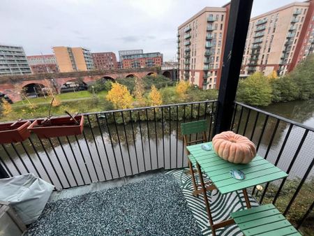 2 bedroom flat to rent - Photo 2