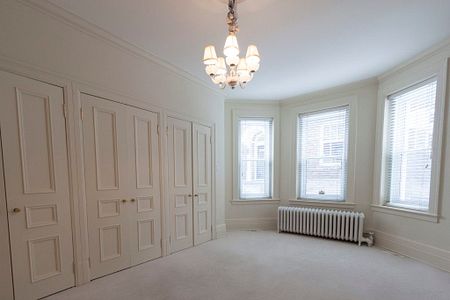 449 Mount Stephen Avenue - Photo 5