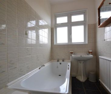House share to rent - Photo 5