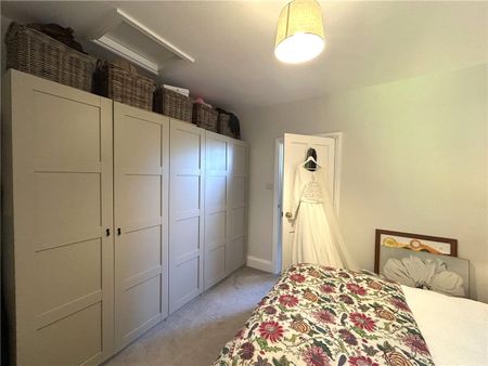 Available November, we offer to you 25 The Lodges, a beautiful two bedroomed character cottage located in the sought-after village of Skelton-on-Ure which forms part of the delightful Newby Hall Estate. - Photo 3